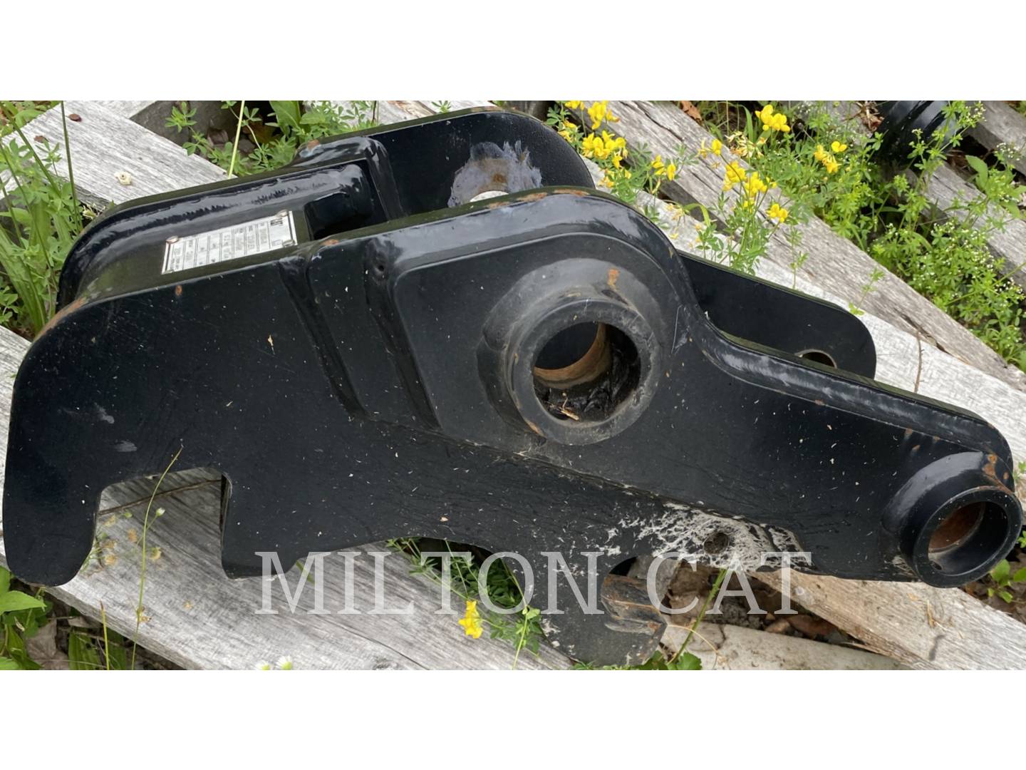 Photo of a  Caterpillar CATERPILLAR 305-306 MANUAL PIN GRABBER COUPLER
