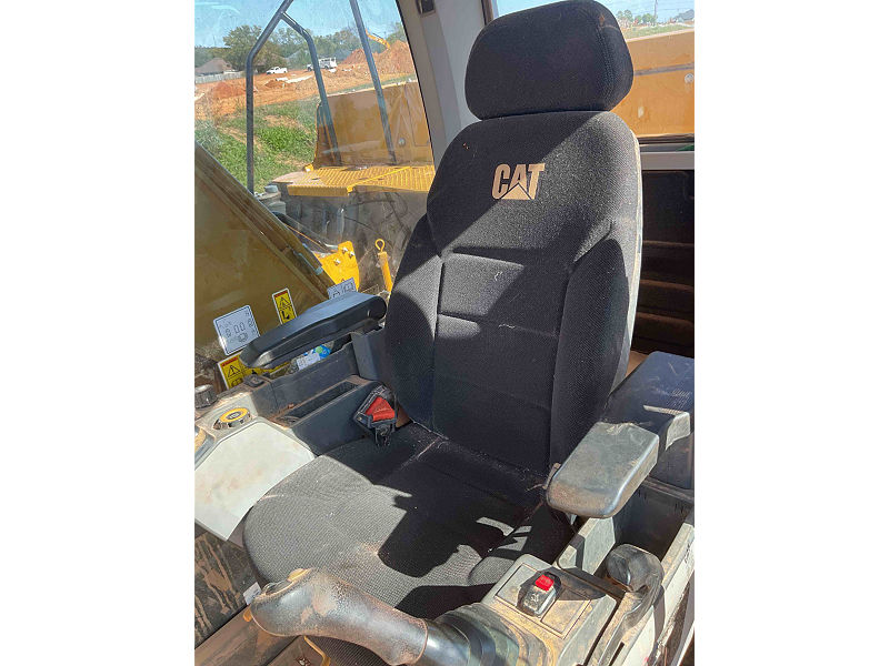 2022 CAT 320GC 9