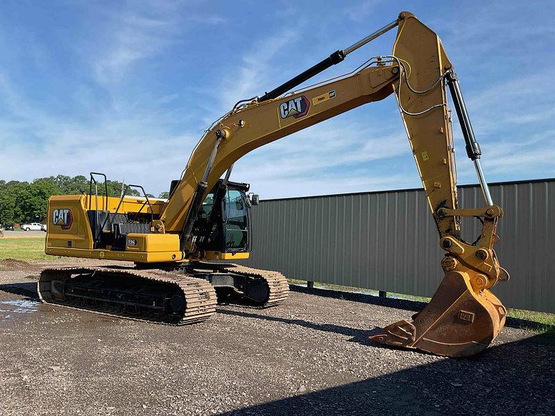 2023 CAT 32607