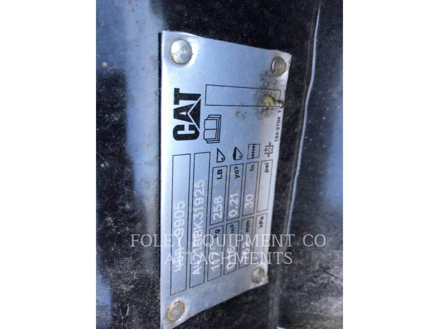 Cat BK303P30