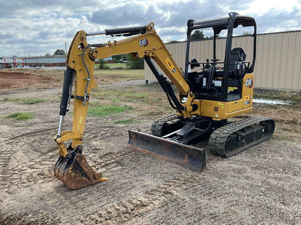 2024 CAT 302.707CR