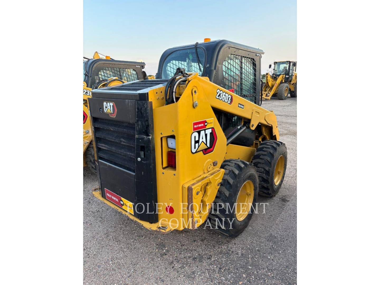 Cat 236D3STD2C