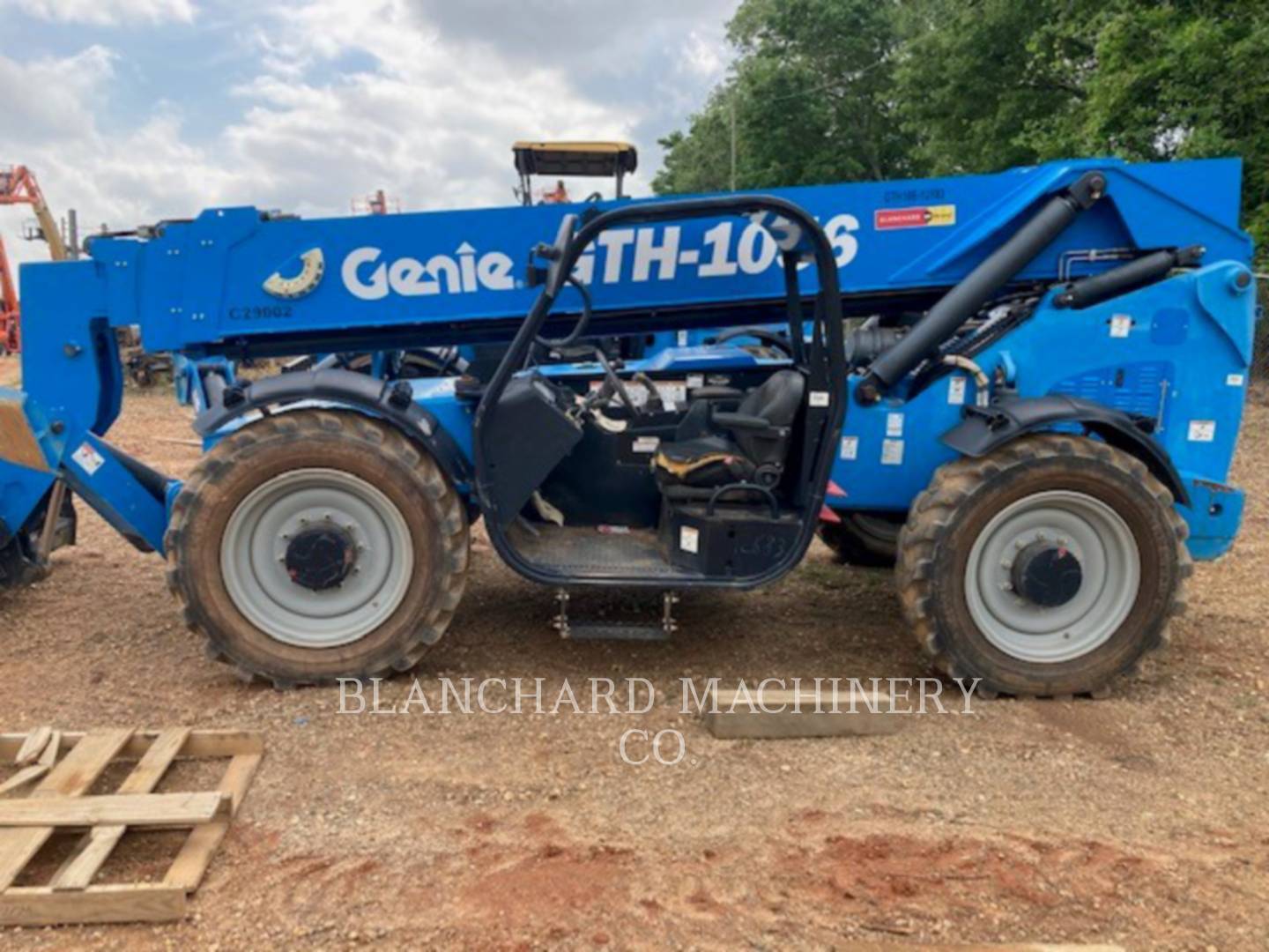 Photo of a  Genie GTH-1056