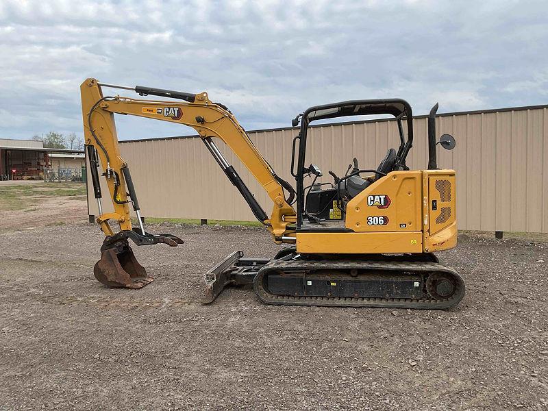 2021 CAT 306CR