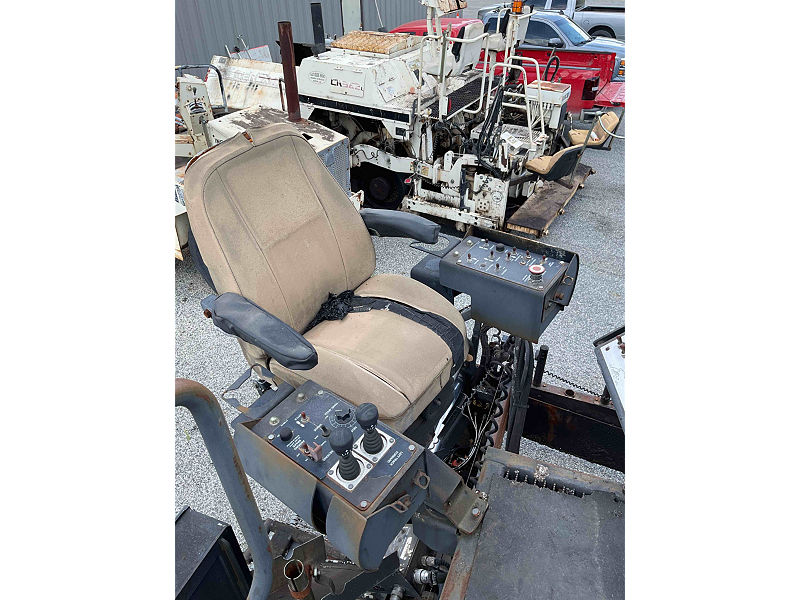 2005 ROADTEC SP200