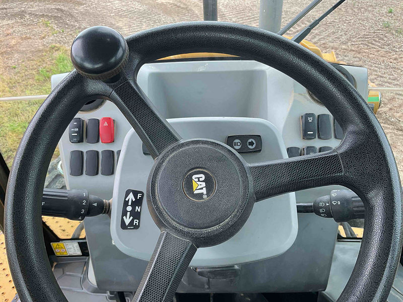 2022 CAT 42007