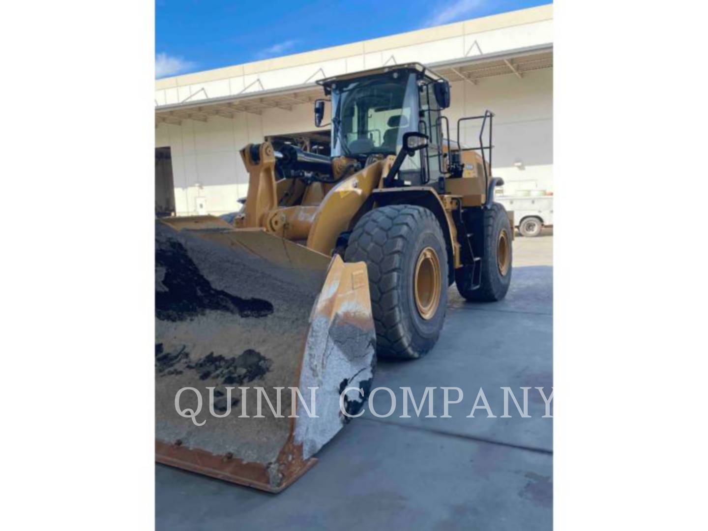 2022 Cat 966M