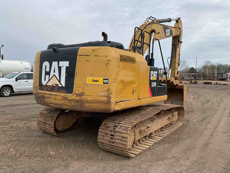 2014 CAT 320EL