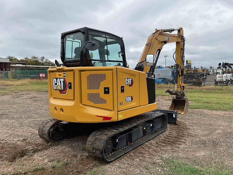 2024 CAT 30607CR