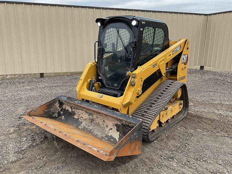 2022 CAT 239D A