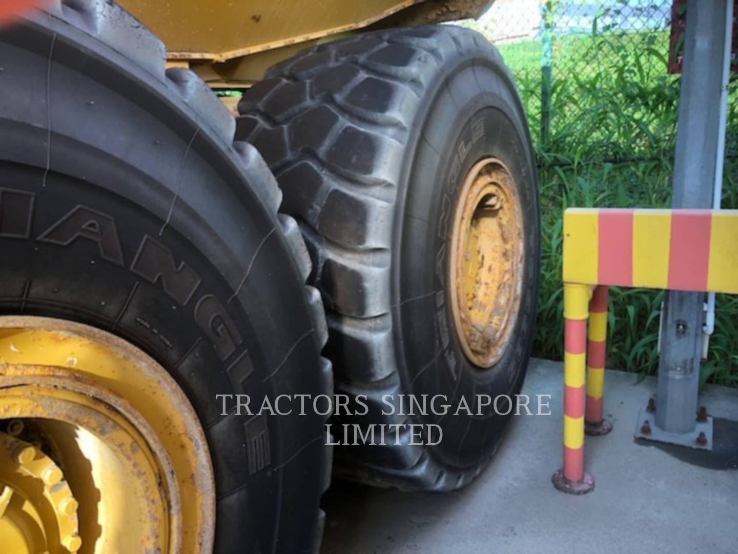 wtk?JHNyYz05OTlhMTZmMGMwZDgyNTc2ZjkwNDFkZjIyMjFmYmIyNCYkdHh0PVRSQUNUT1JTJTIwU0lOR0FQT1JFJTIwTElNSVRFRCY1NjMyNw== 745C | Tractors Singapore