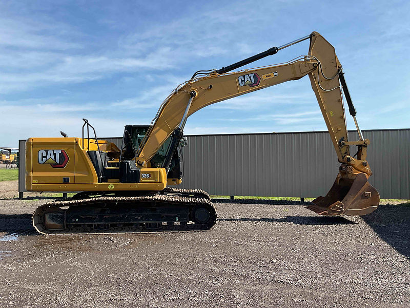 2023 CAT 32607