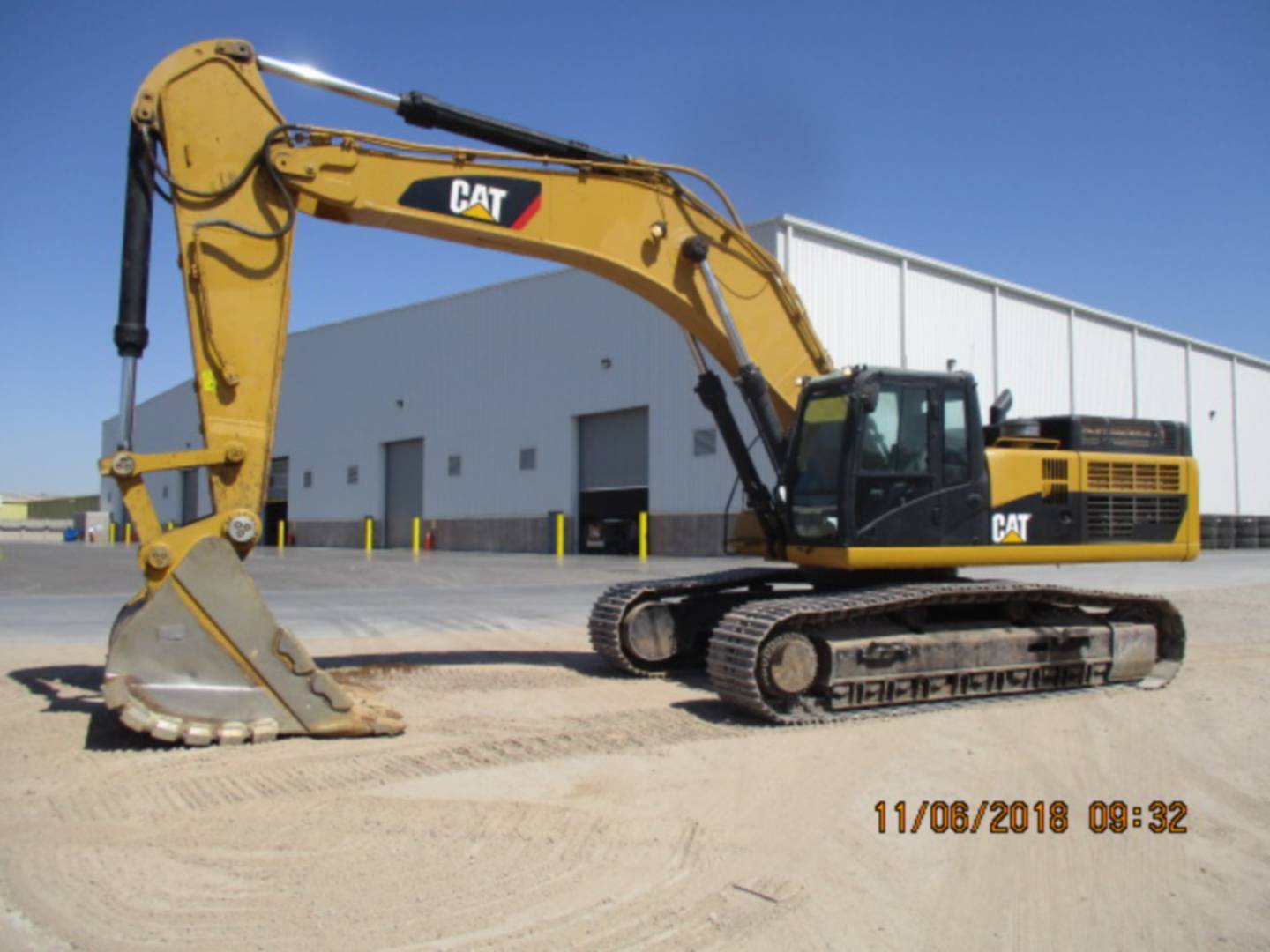 caterpillar-jgb00649