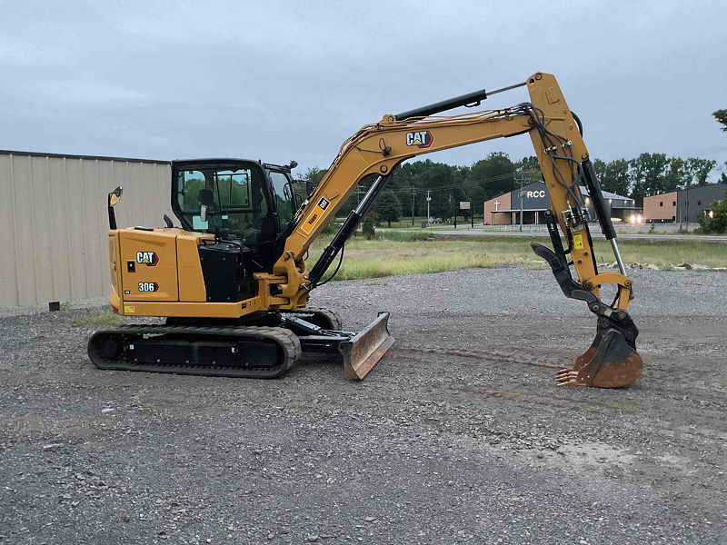 2024 CAT 30607CR
