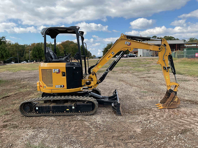 2024 CAT 302.707CR