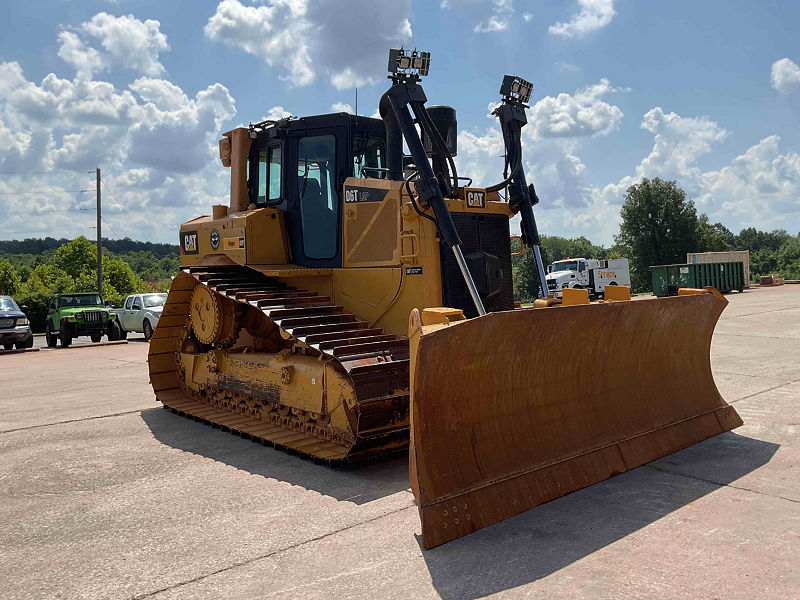 2016 CAT D6TVP