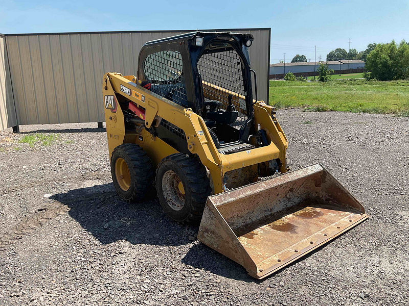2023 CAT 226D