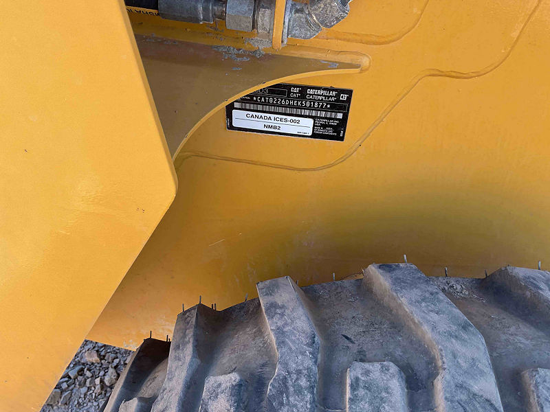 2023 CAT 226D