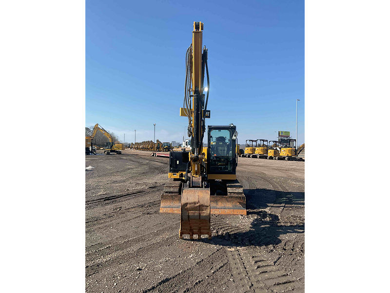 2023 CAT 30807CR