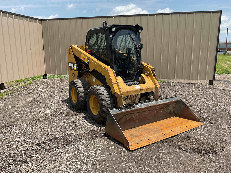 2018 CAT 236D