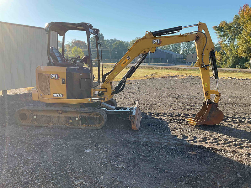 2023 CAT 303.507CR
