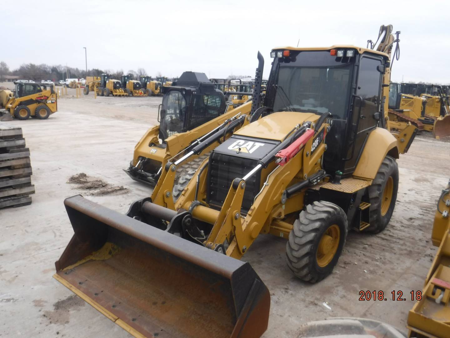 caterpillar-hwd00886