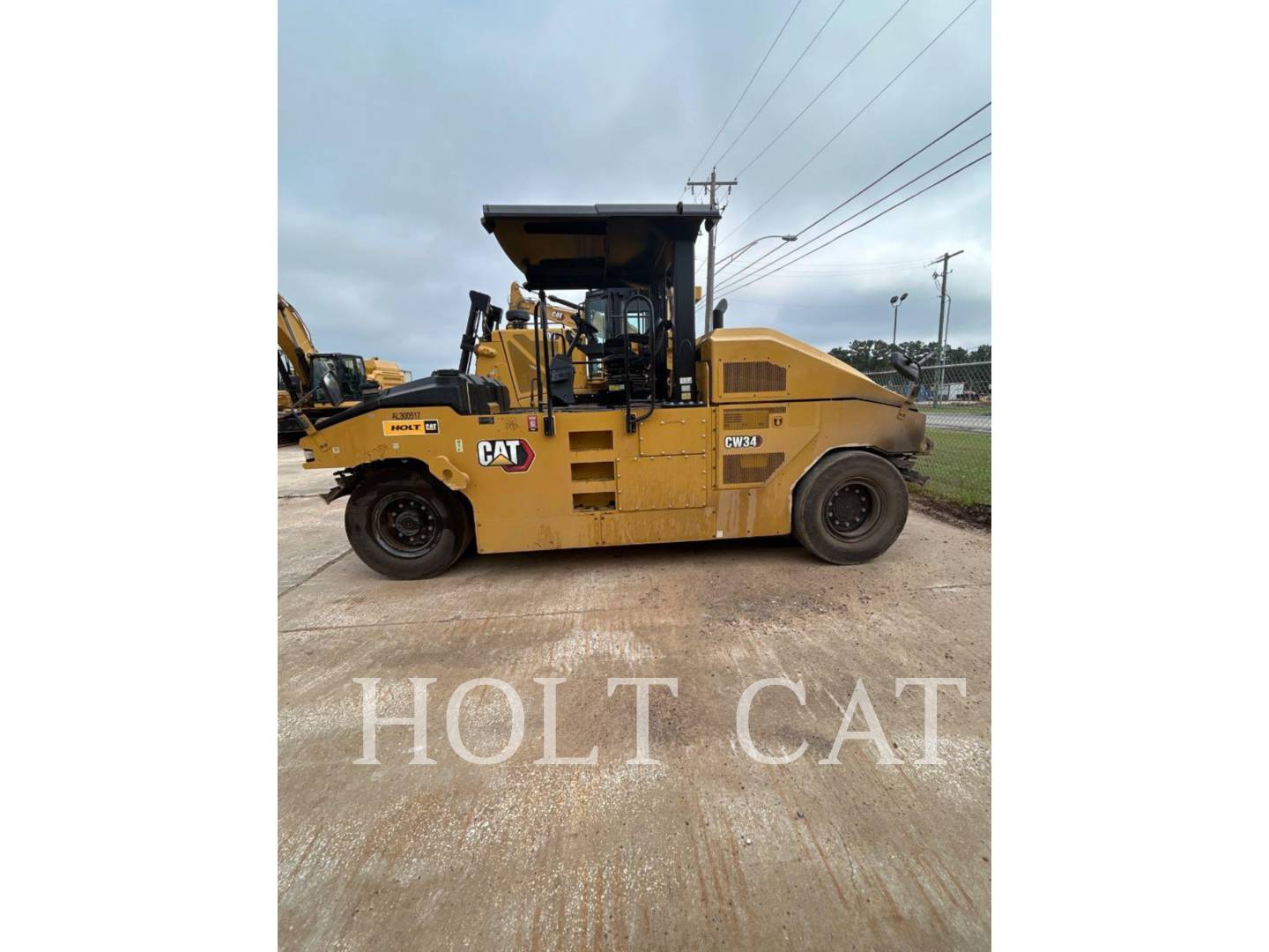 Photo of a  Caterpillar CW34