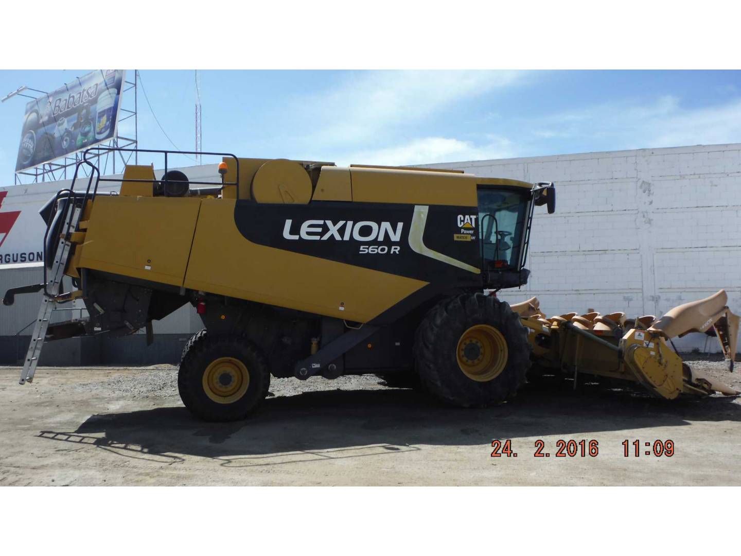 lexion-combine-57800736-2406019