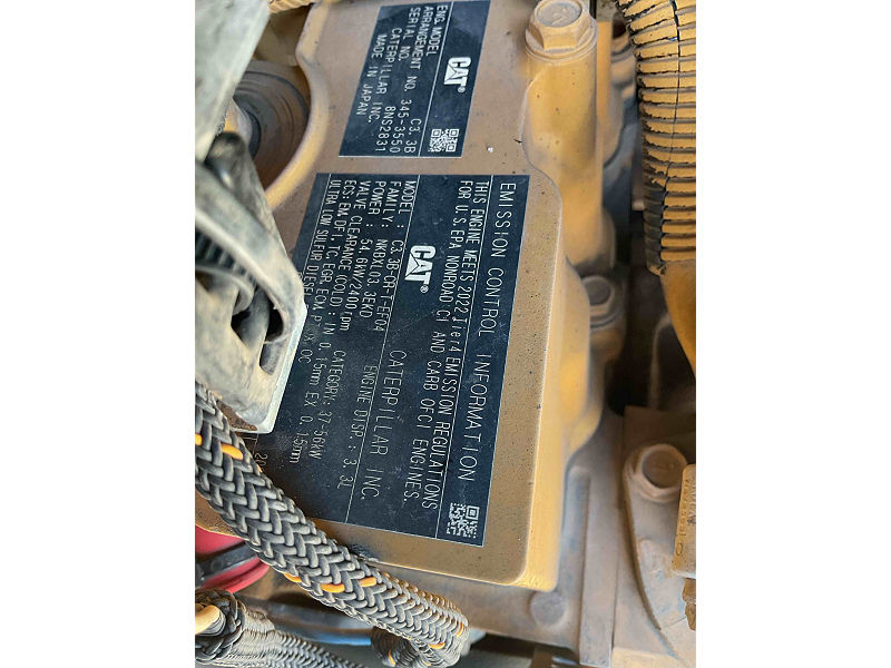 2018 CAT 236D