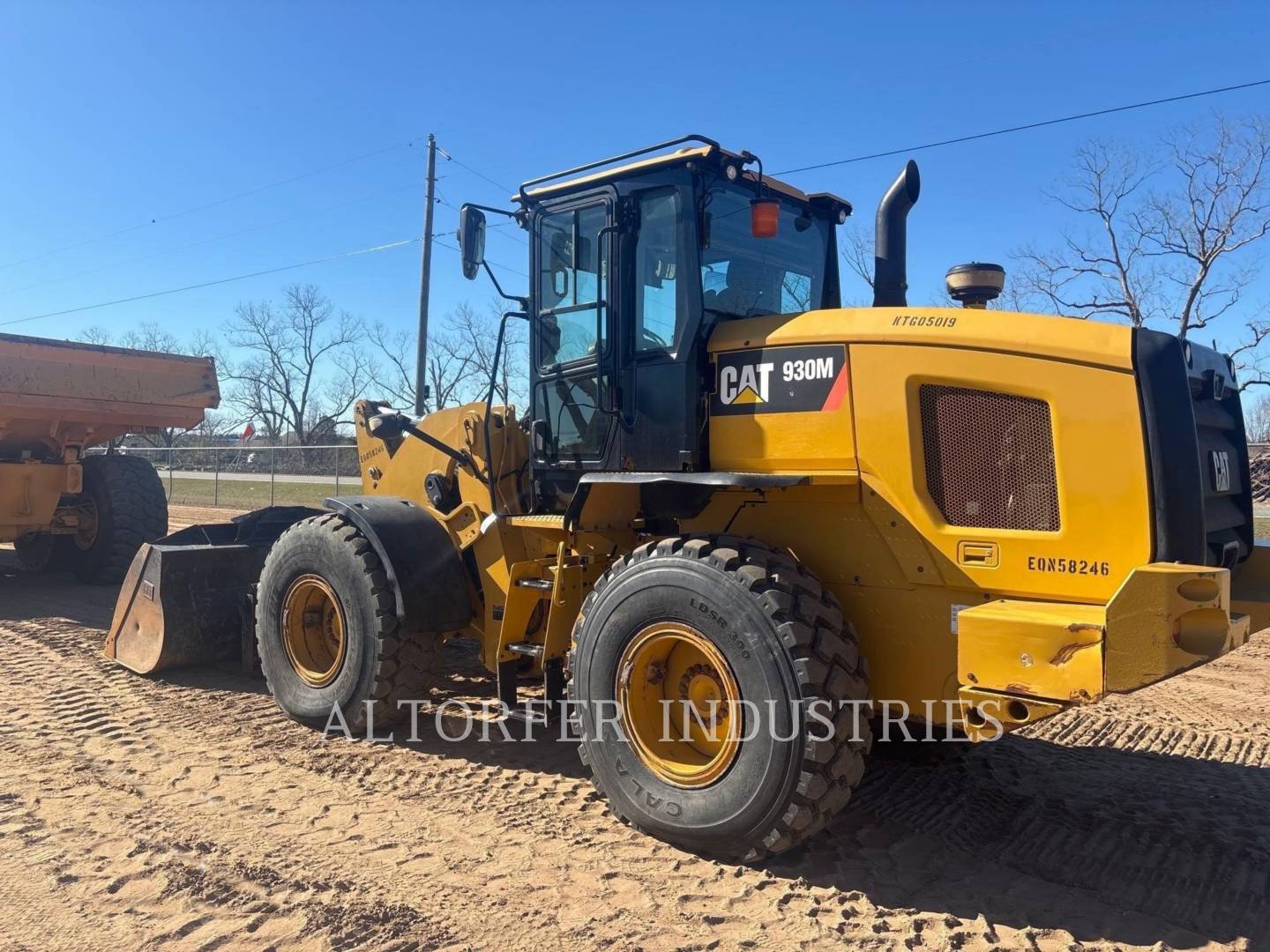 2019 CAT 930M &#8211; #10181670