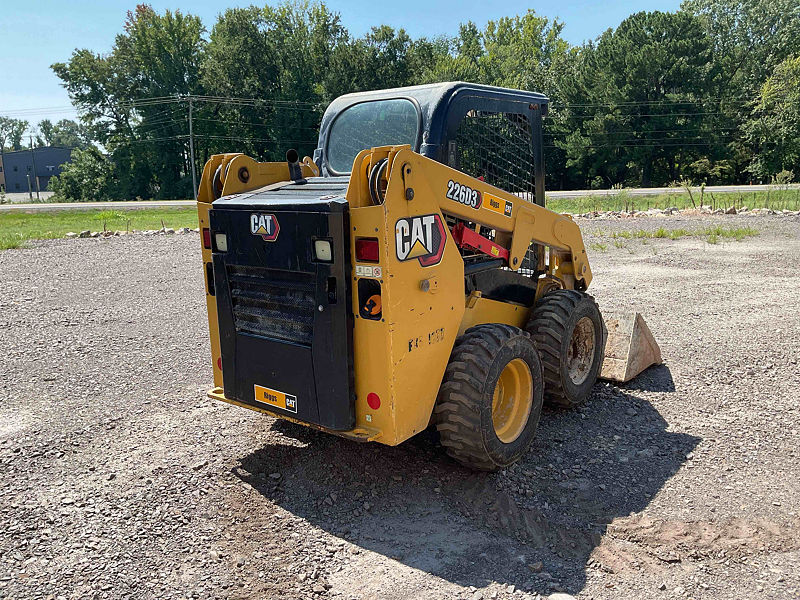 2023 CAT 226D