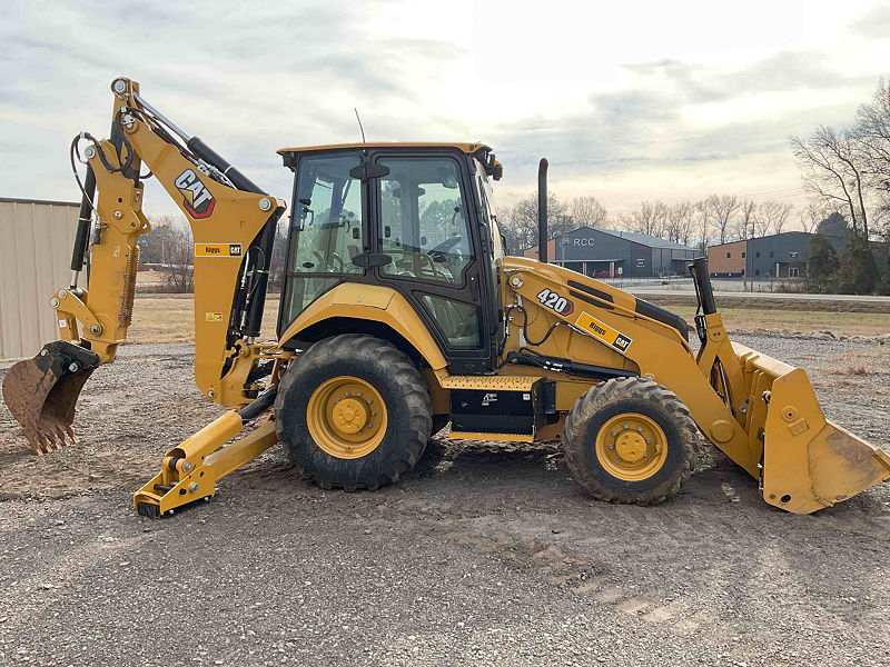 2024 CAT 420 4AEM