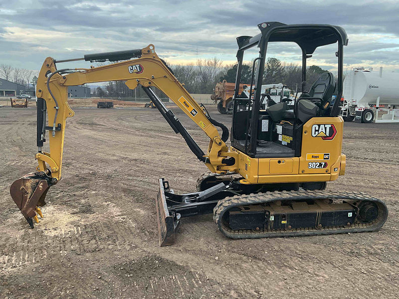 2024 CAT 302.707CR