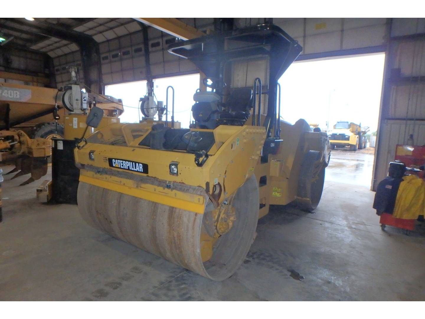 caterpillar-djm00352