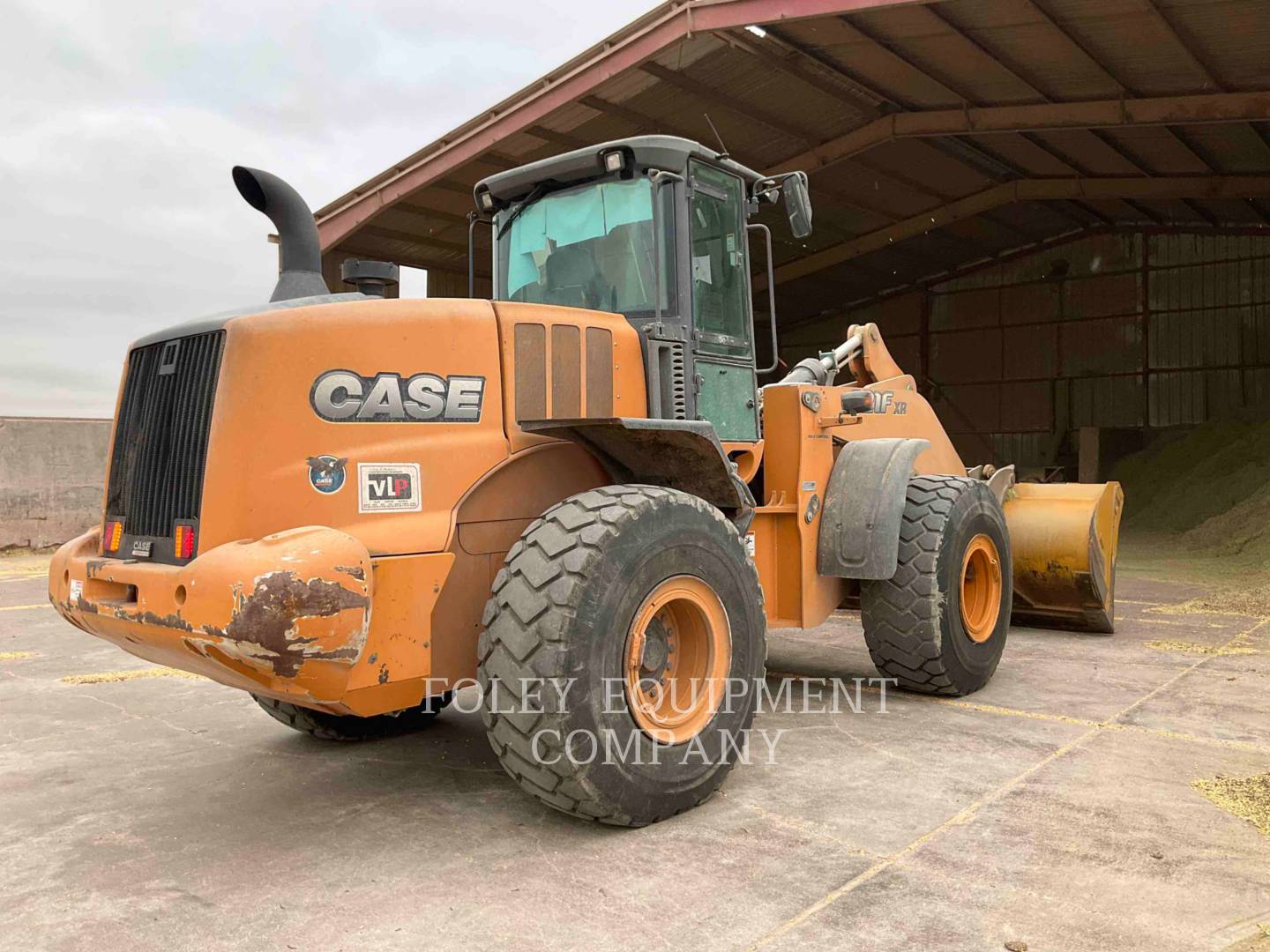 Case 821F