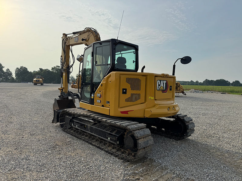 2022 CAT 30907CR