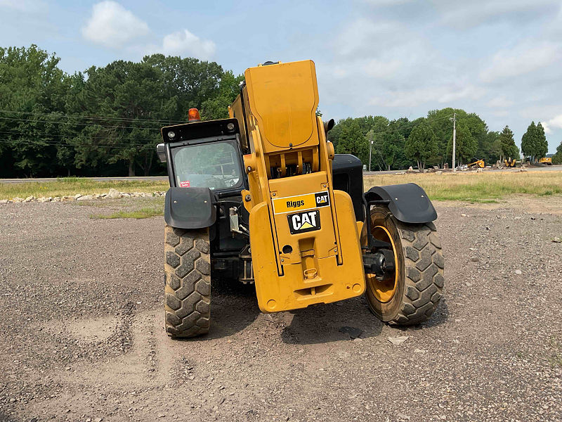 2018 CAT TL1055D