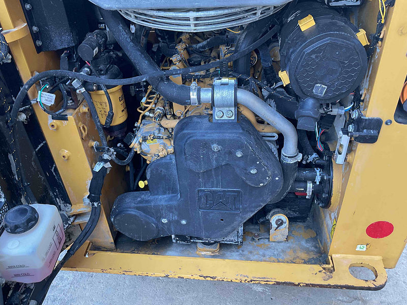 2023 CAT 226D