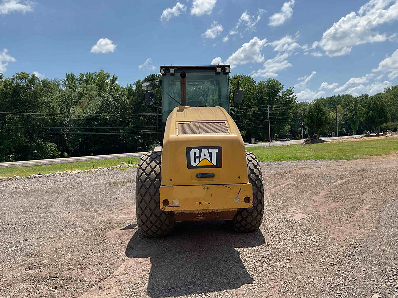 2015 CAT CS56B