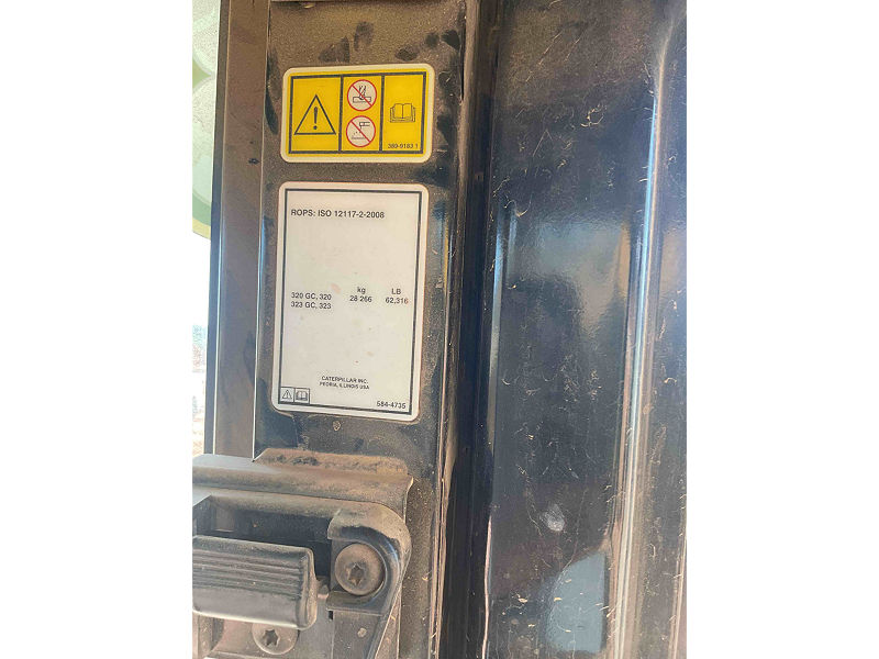 2022 CAT 320GC 9