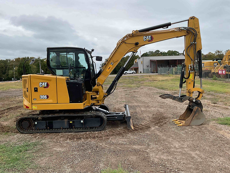 2024 CAT 30607CR