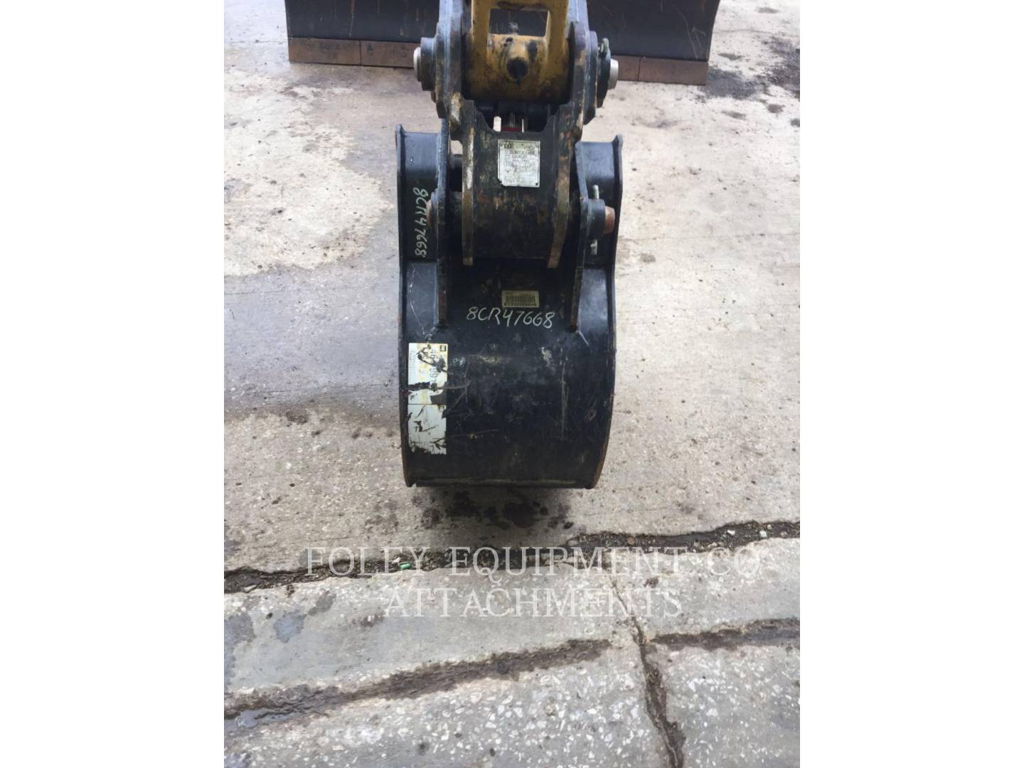 Cat BK305P18
