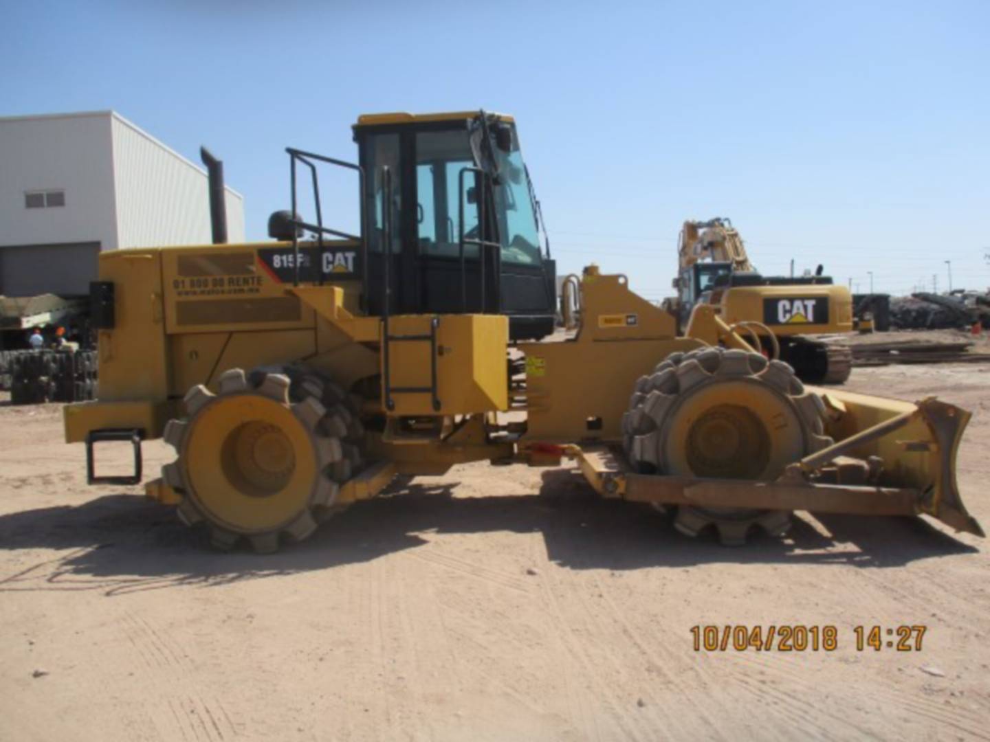 caterpillar-byn01222