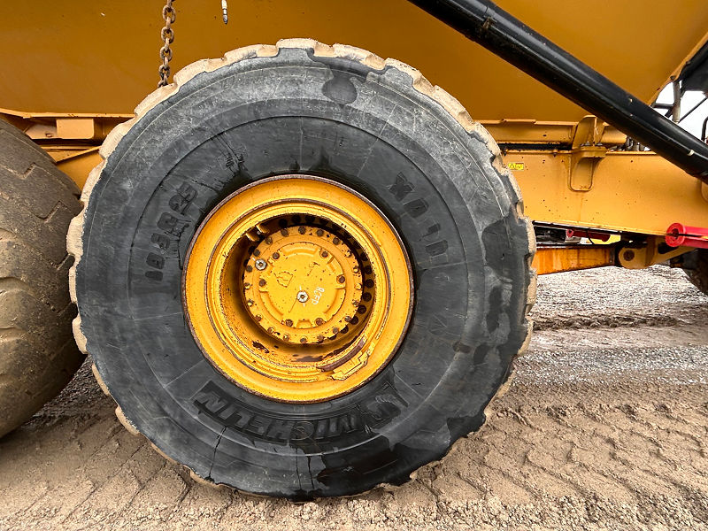 2018 CAT 745-04