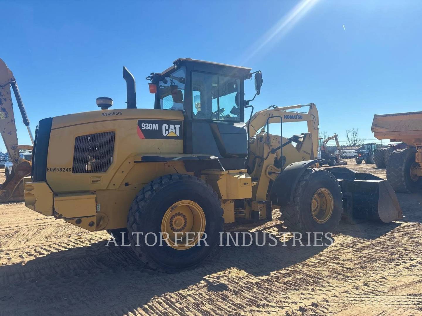2019 CAT 930M &#8211; #10181670