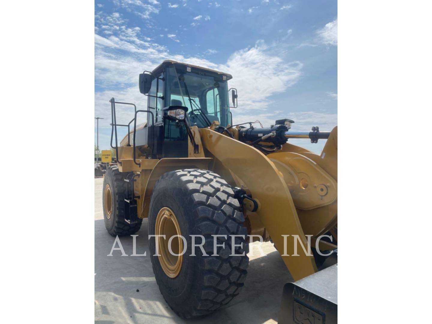 2023 CAT 950GC &#8211; #10125329