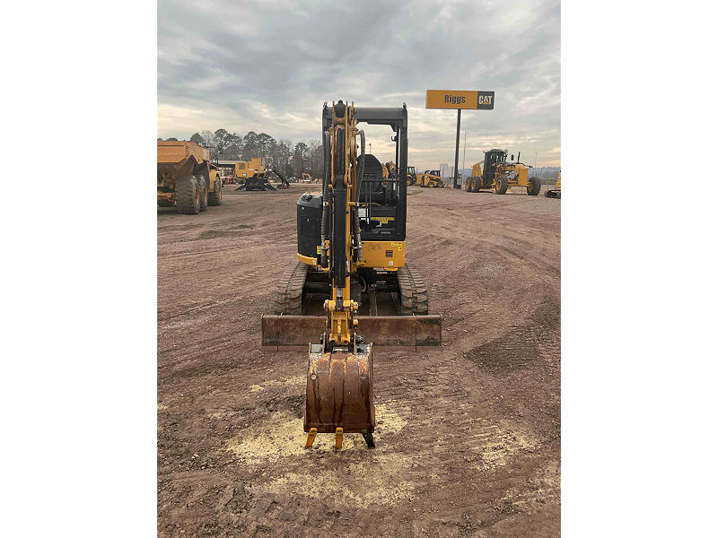 2024 CAT 302.707CR