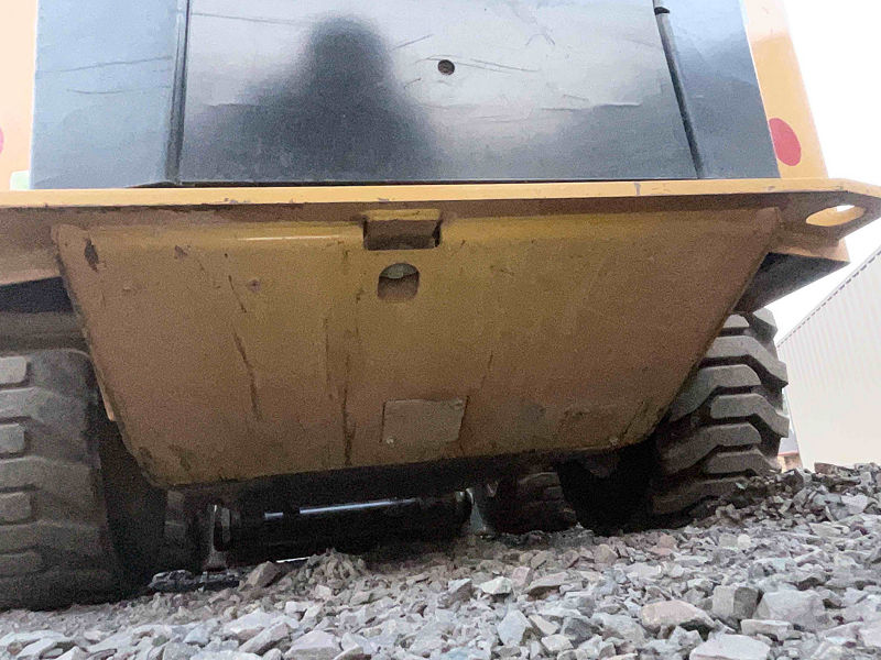2023 CAT 236D3
