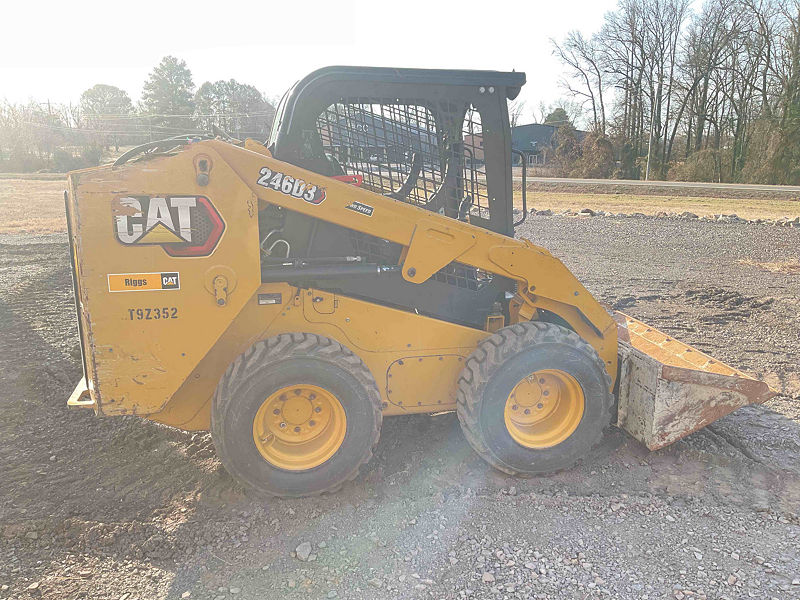 2023 CAT 246D