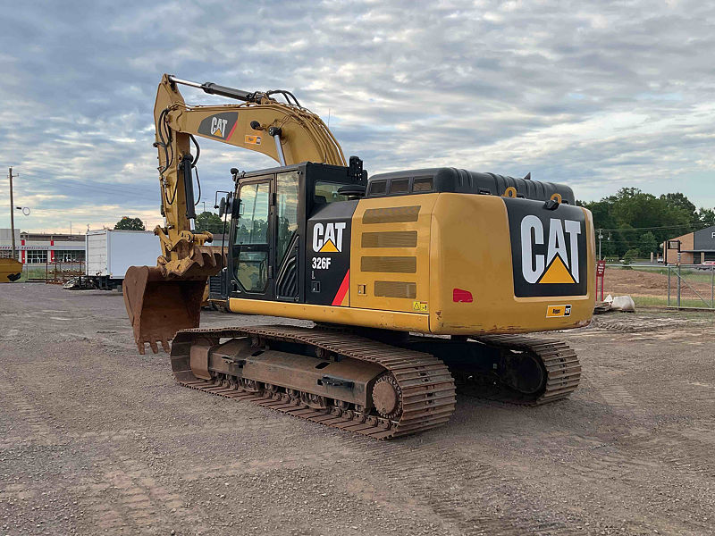 2017 CAT 326FL